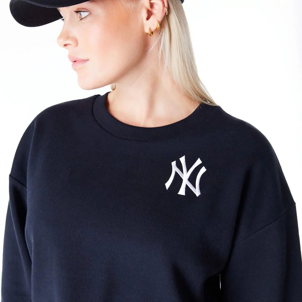New York Yankees Womens MLB League Essential Black Crop Crew Neck Sweatshirt - Image 6