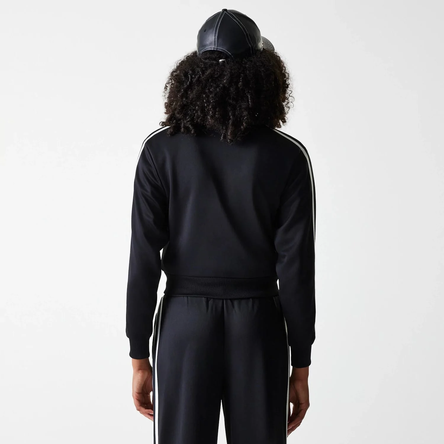 New York Yankees Womens MLB Midi Logo Black Track Jacket - Image 2