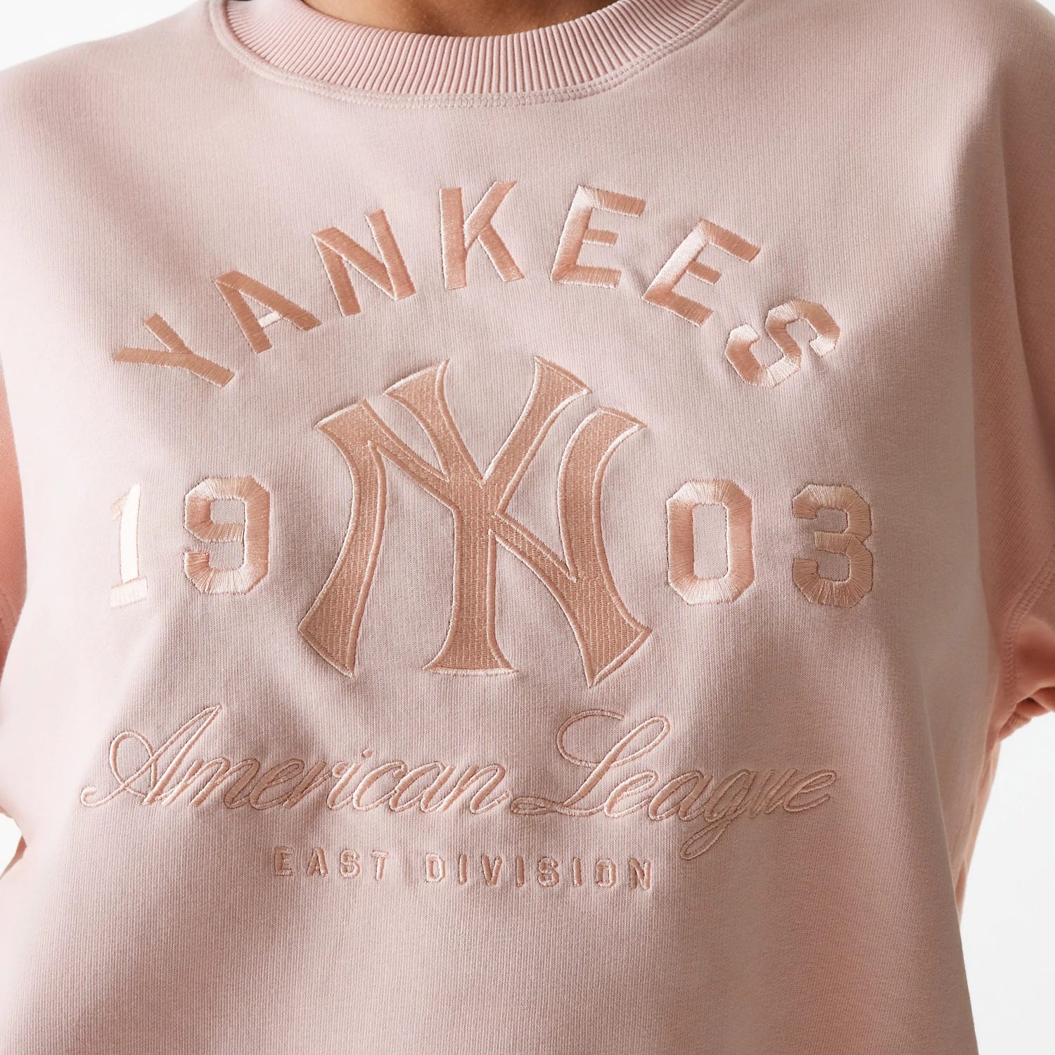 New York Yankees Womens MLB Tonal Graphic Pastel Pink Oversized Crew Neck Sweater - Image 4