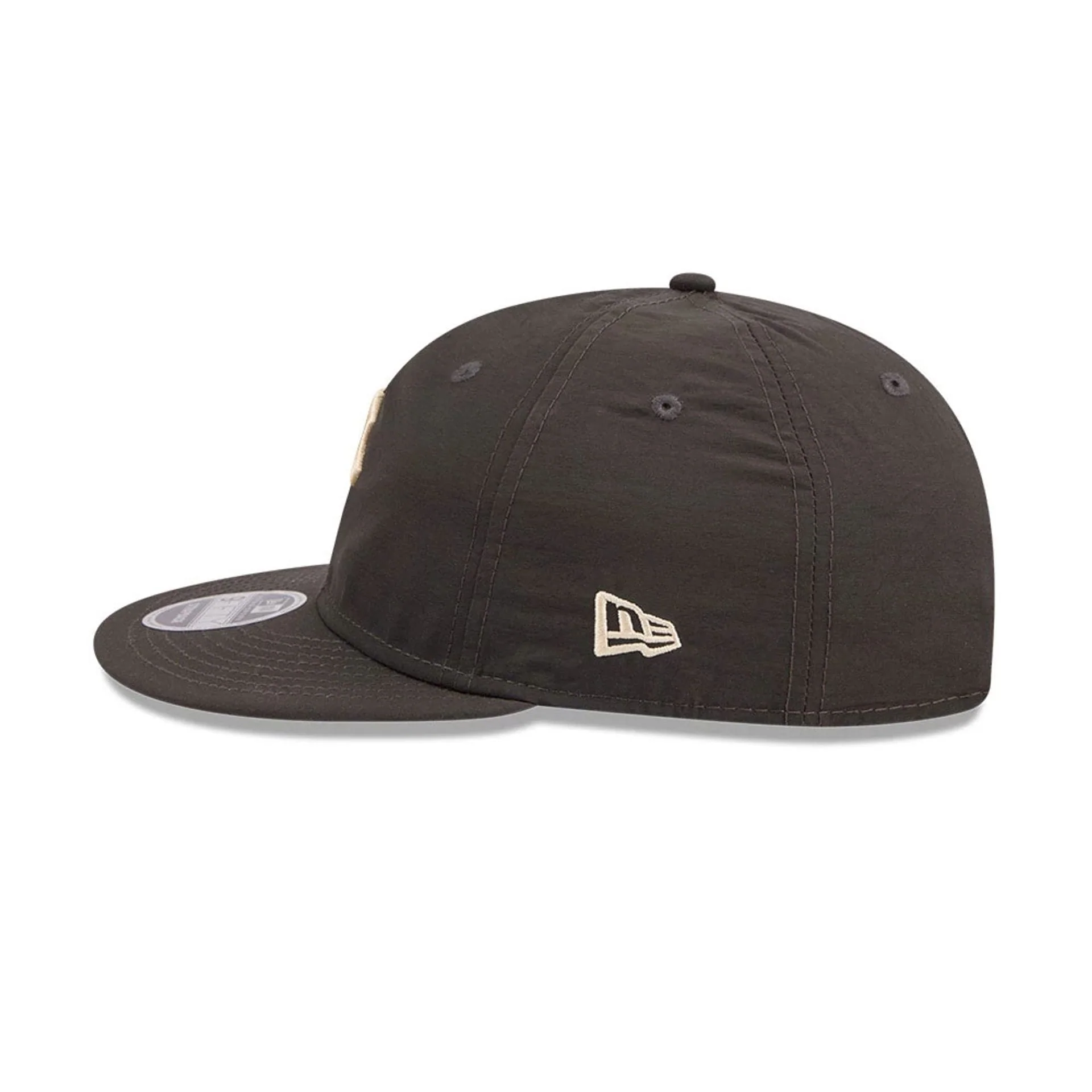 Pittsburgh Pirates MLB Nylon Black Retro Crown 9FIFTY Adjustable Cap - Image 5