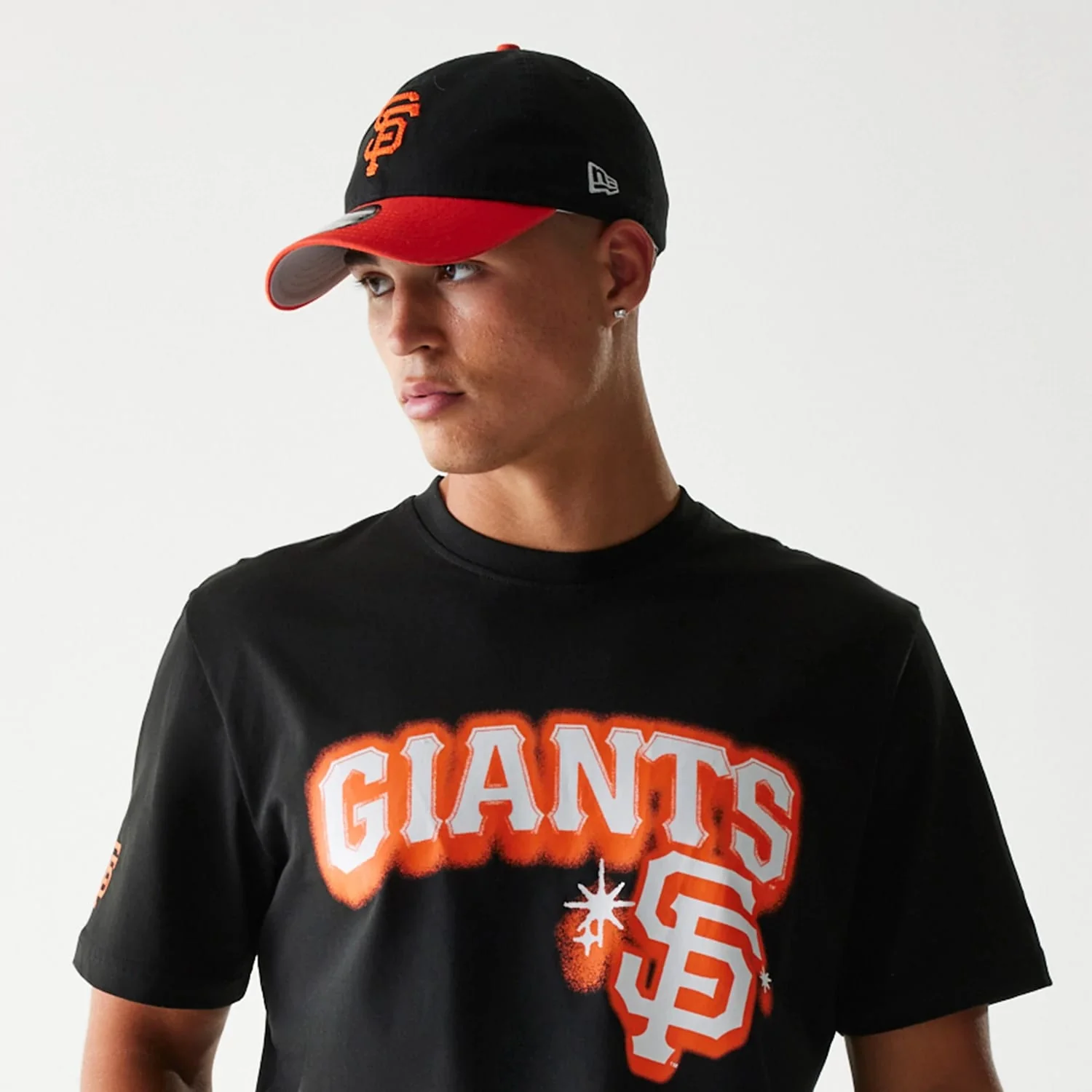 San Francisco Giants OVO x MLB Black T-Shirt - Image 6