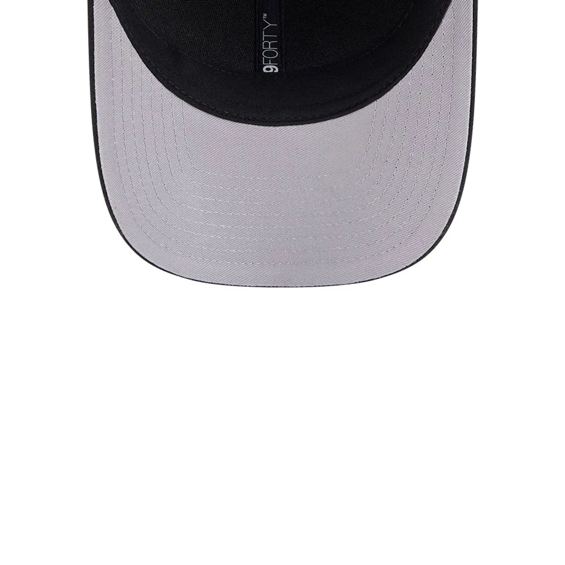 Vancouver Canucks NHL Team Black 9FORTY M-Crown Adjustable Cap - Image 2