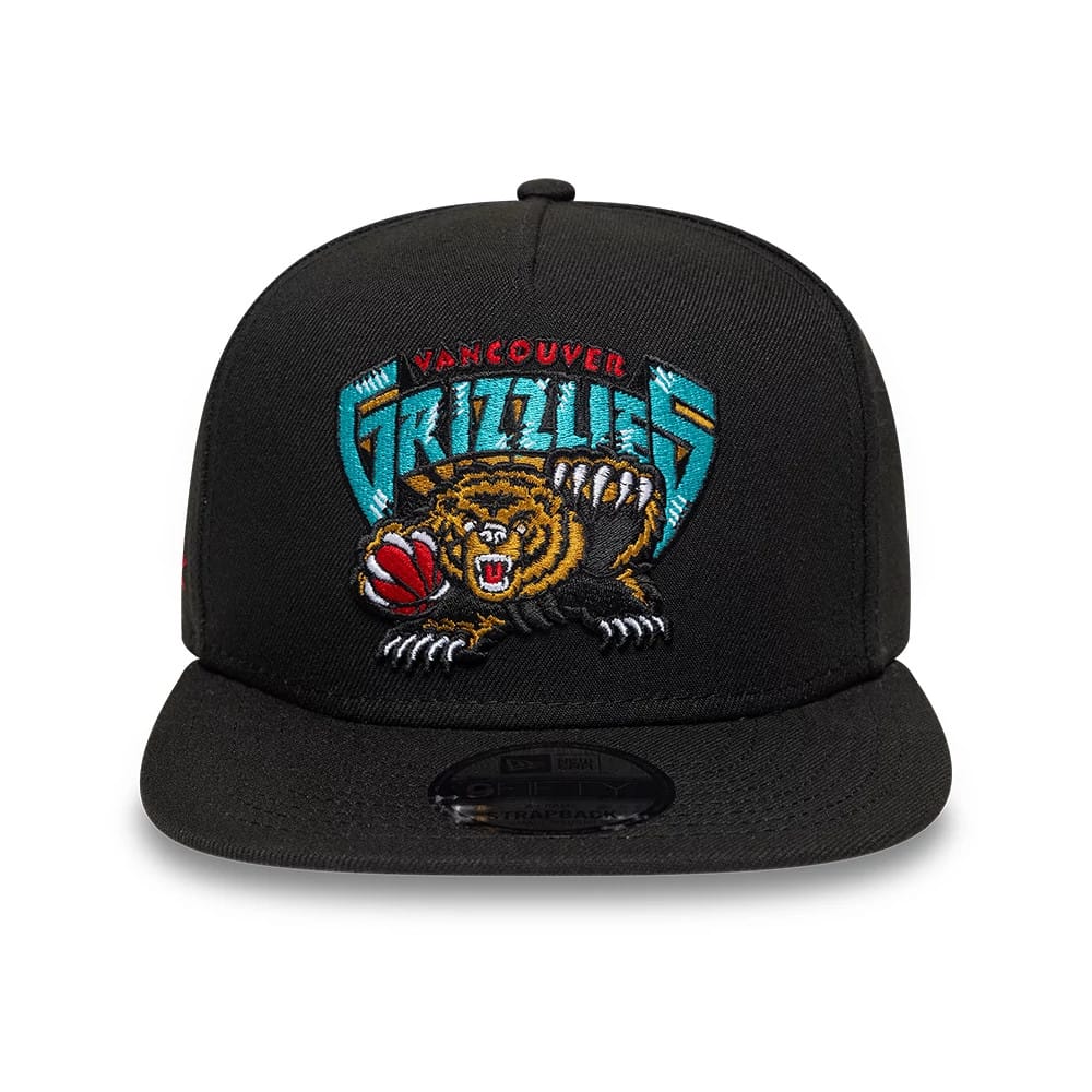 Vancouver Grizzlies NBA Hardwood Classic Black 9FIFTY A-Frame Snapback Adjustable Cap - Image 3
