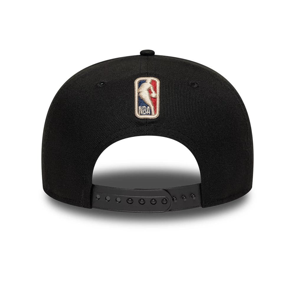 Vancouver Grizzlies NBA Hardwood Classic Black 9FIFTY A-Frame Snapback Adjustable Cap - Image 6